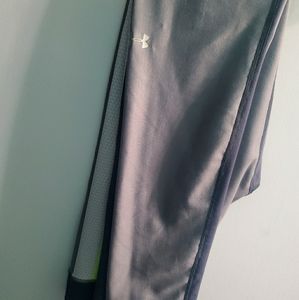 Under armour womens leggins size medium